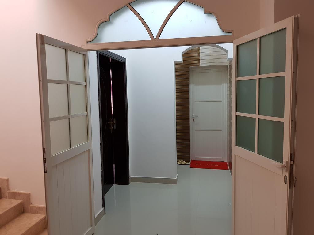 Vila Alarbee Aljeded Salála Exteriér fotografie